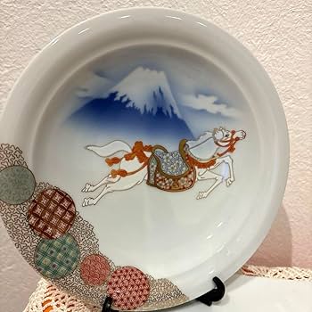 Amazon.co.jp: 深川製磁 皿 丸皿 富士山馬千年皿 : ホーム＆キッチン